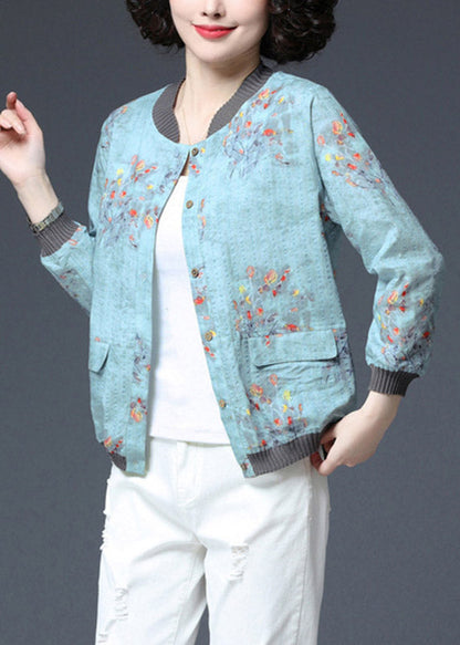Gracefully Styled Coat for Any Occasion
