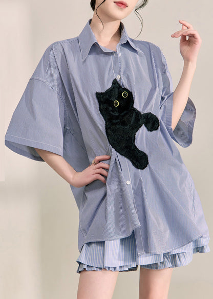 Classic Vintage Shirt with a Flattering Fit