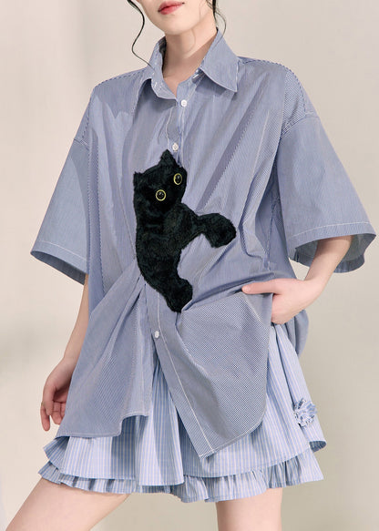 Classic Vintage Shirt with a Flattering Fit