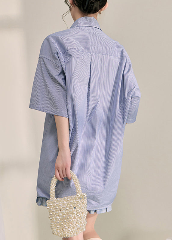 Classic Vintage Shirt with a Flattering Fit