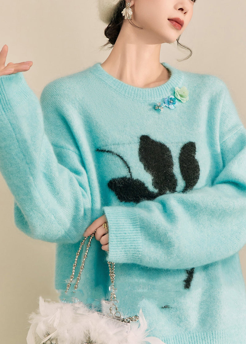 Polished Sweater with an Effortless Classic Look
