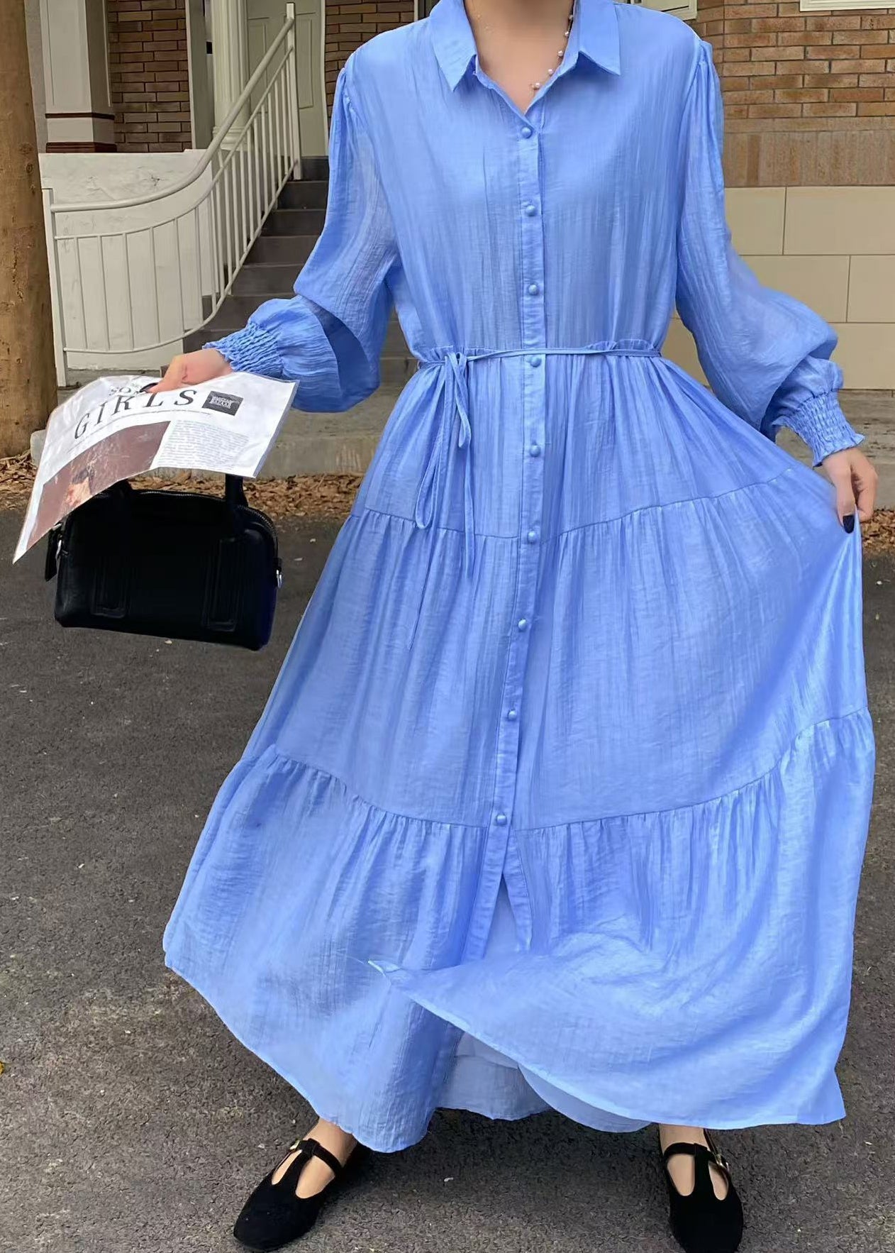 Effortlessly Elegant Dress with a Timeless Design