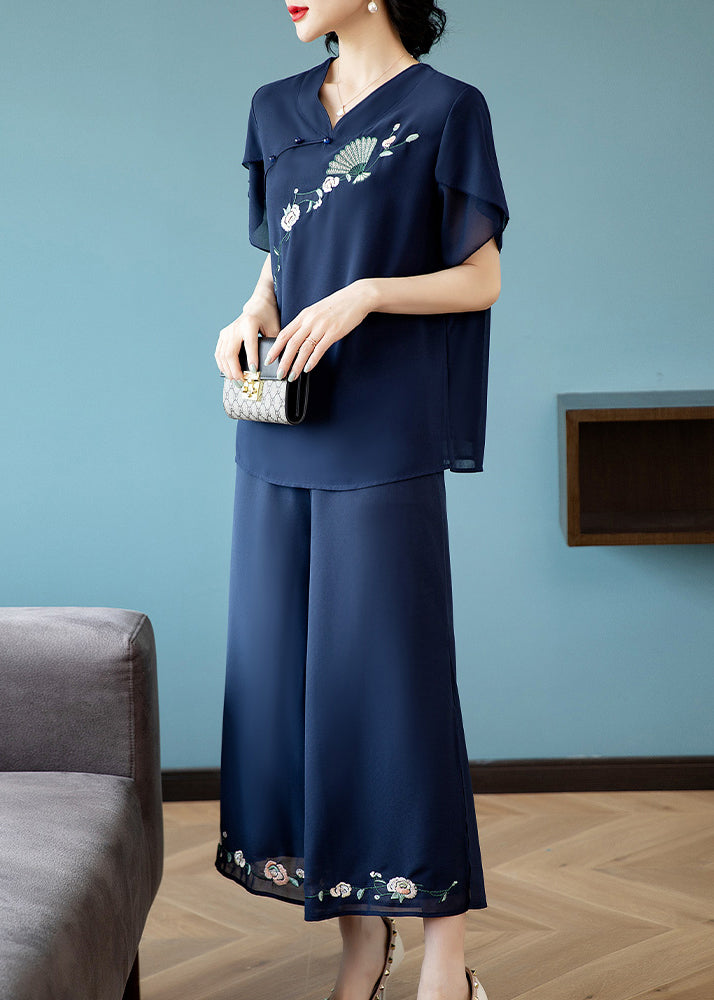 A Vintage Style Pants with Delicate Timeless Details
