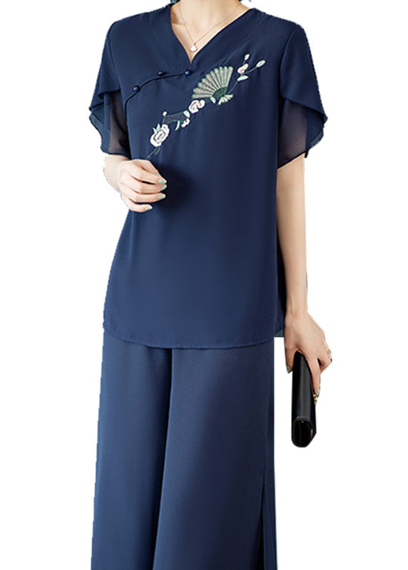 A Vintage Style Pants with Delicate Timeless Details