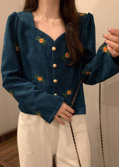 A Vintage Style Coat with Delicate Timeless Details