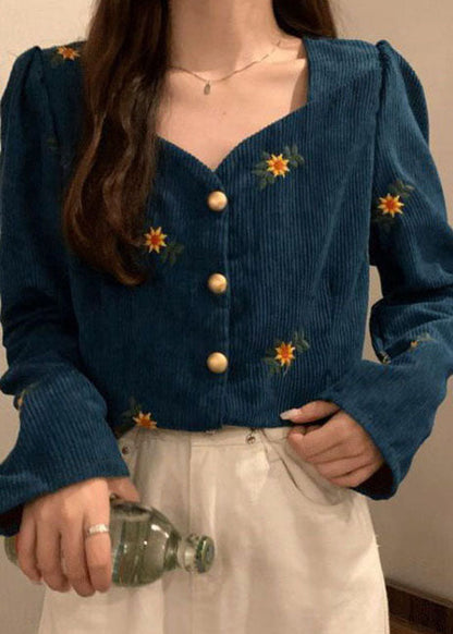 A Vintage Style Coat with Delicate Timeless Details