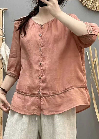 Classic Vintage Blouse with a Flattering Fit