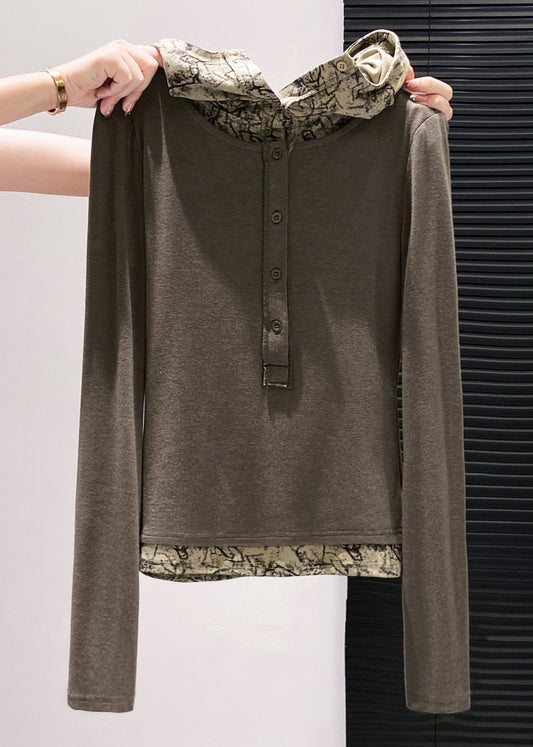 Polished Top with an Effortless Classic Look