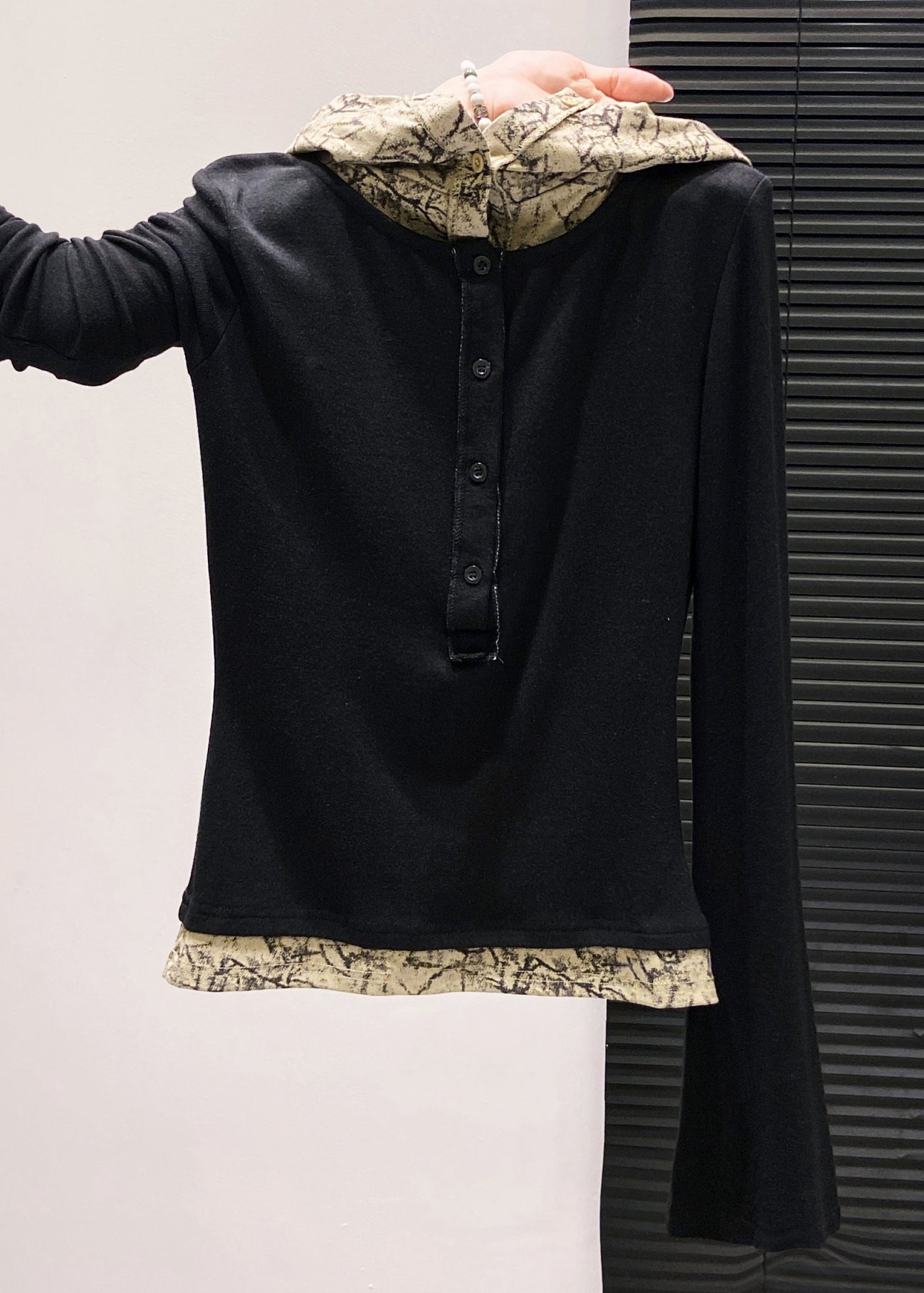 Polished Top with an Effortless Classic Look