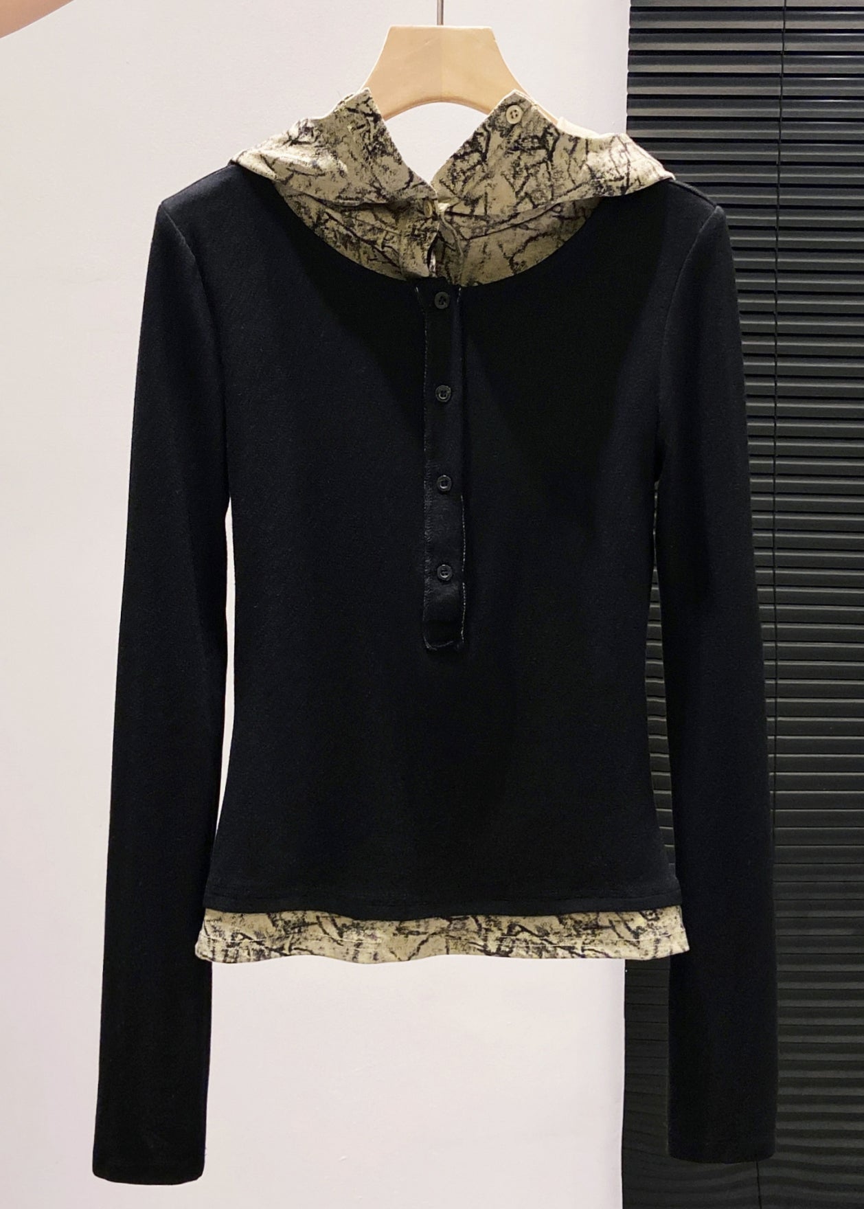 Polished Top with an Effortless Classic Look