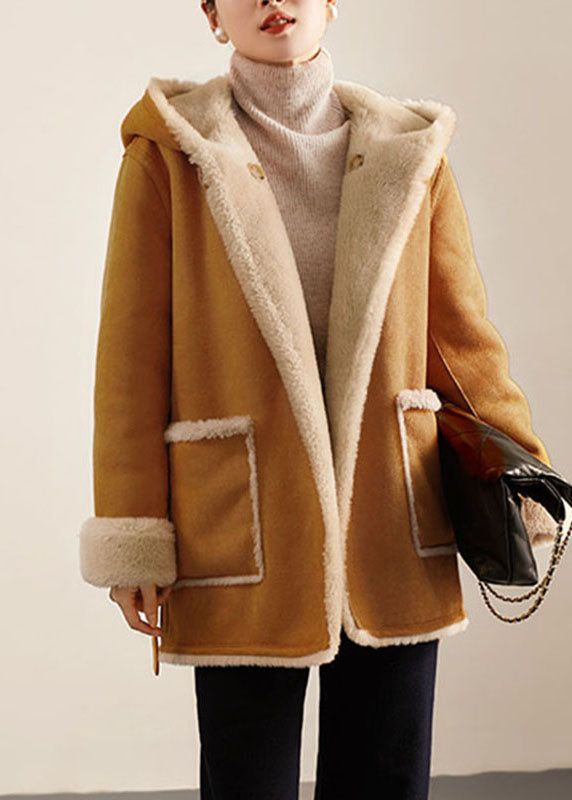 Classic Vintage Coat with a Flattering Fit