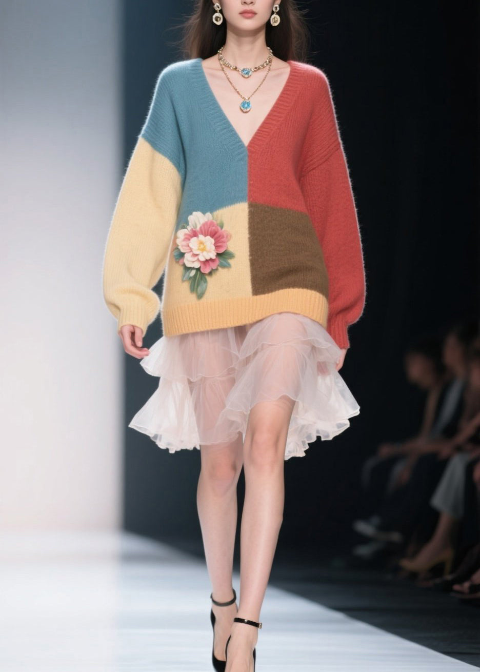 Classic Vintage Sweater with a Flattering Fit