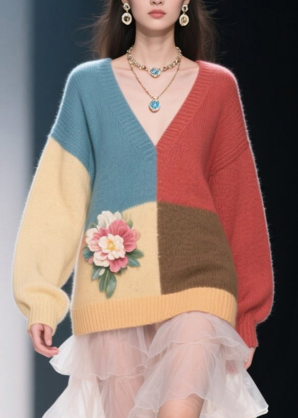 Classic Vintage Sweater with a Flattering Fit