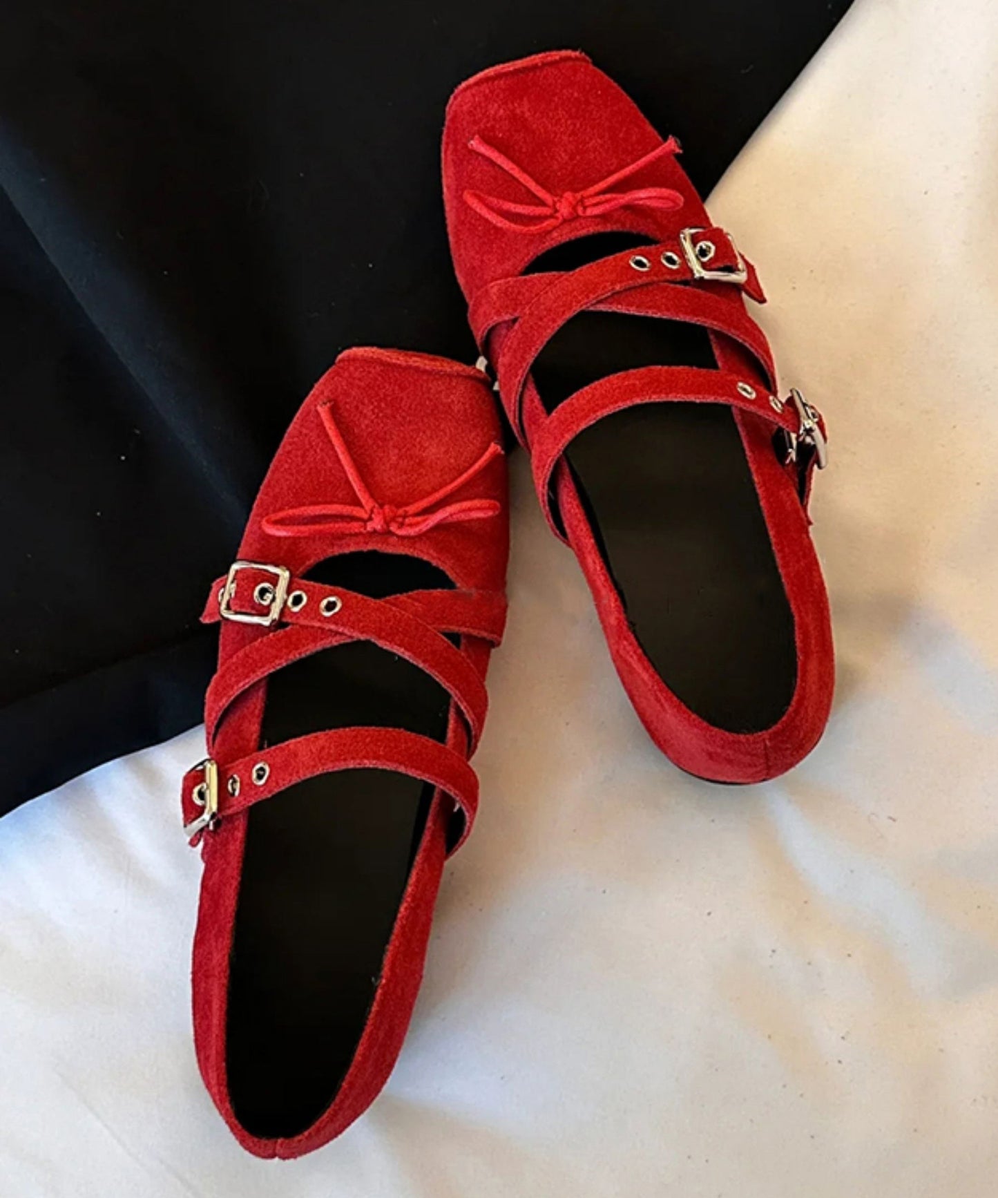 Chic Orthopedic Shoes with Unique Design