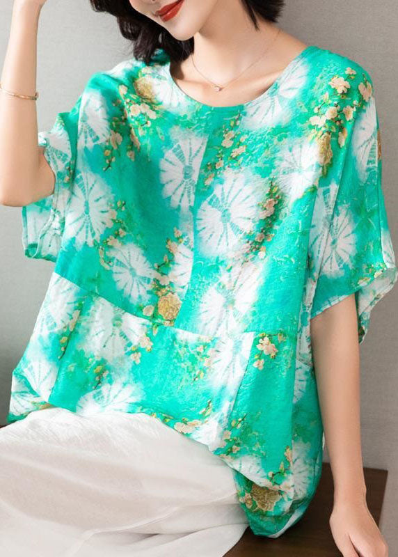 Gracefully Styled Blouse for Any Occasion