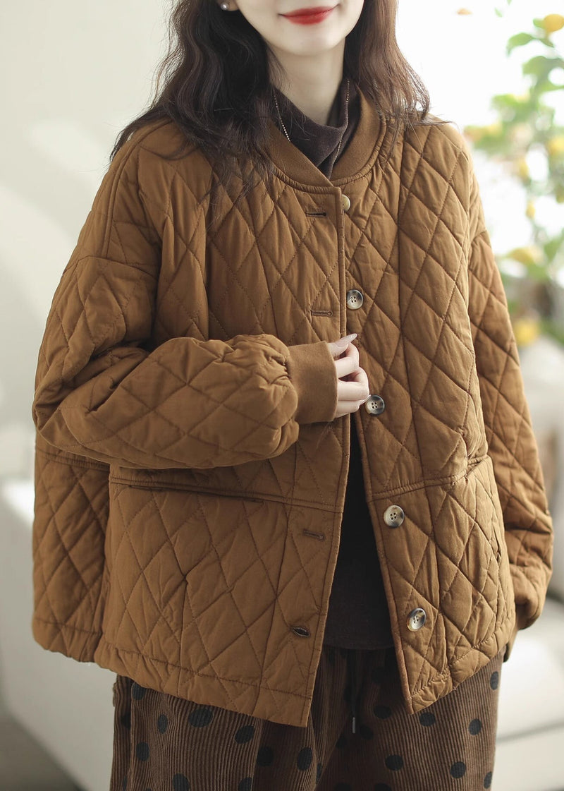 Effortlessly Elegant Coat with a Timeless Design