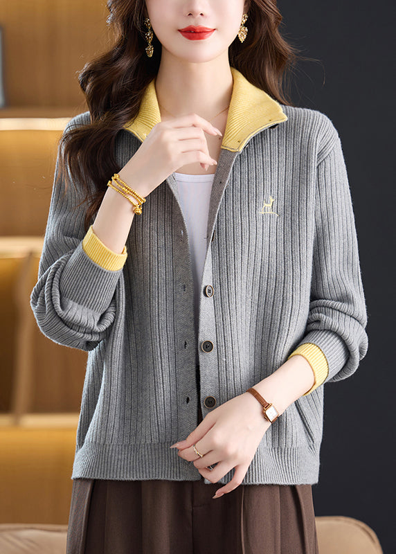 Beautifully Finished Cardigan in a Timeless Design