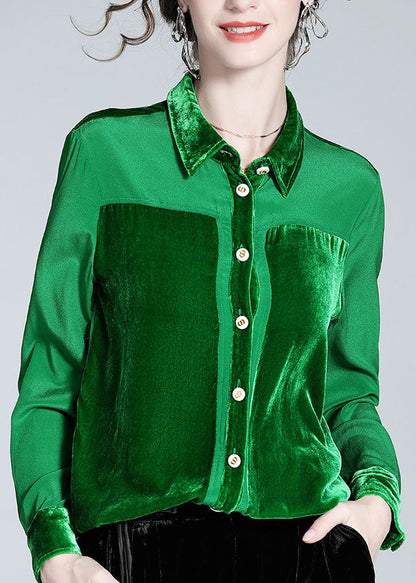 Classic Vintage Shirt with a Flattering Fit