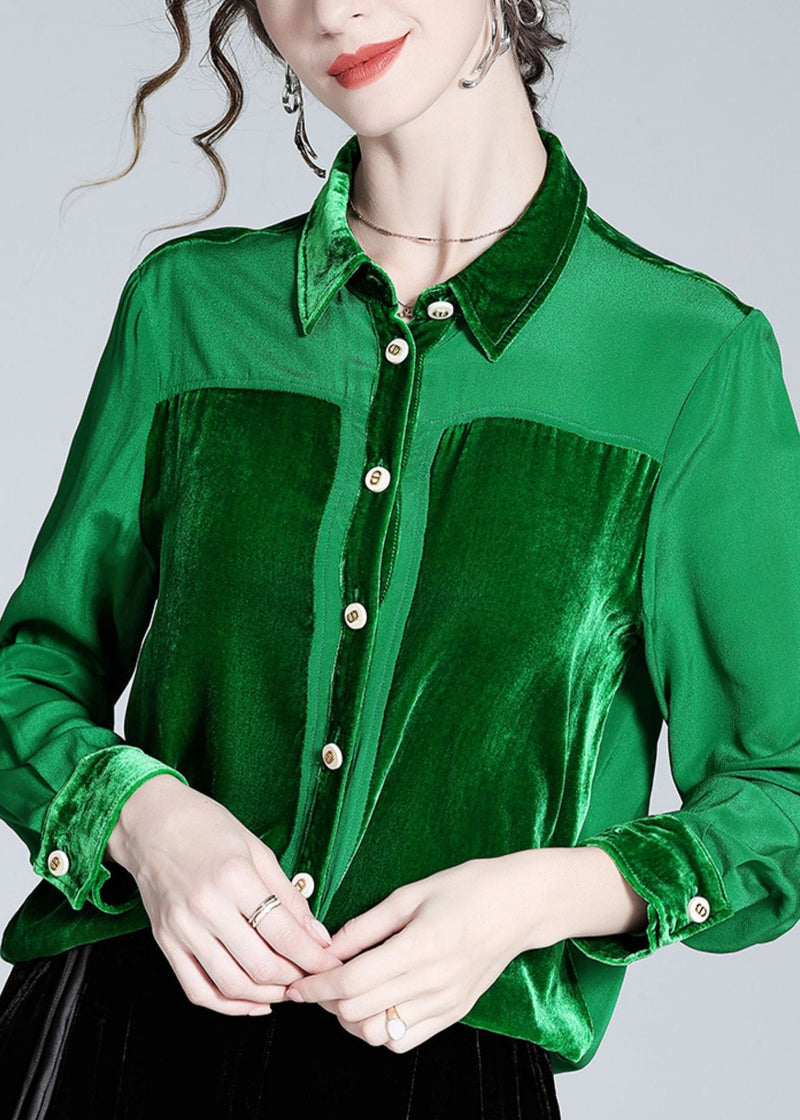 Classic Vintage Shirt with a Flattering Fit