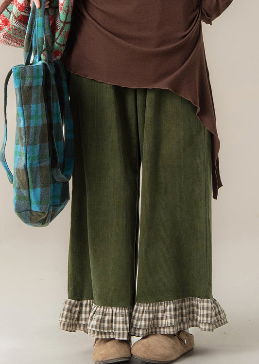 Well Tailored Pants with a Graceful Silhouette