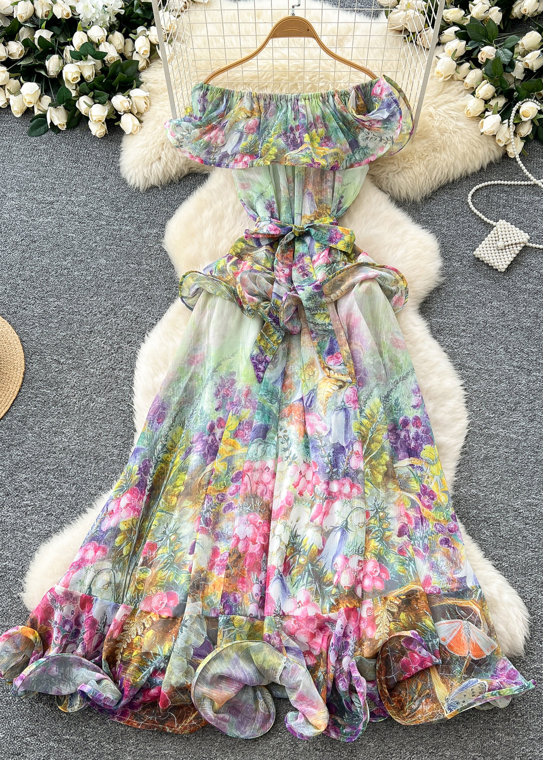 Classic Vintage & Enduringly Stylish Dress