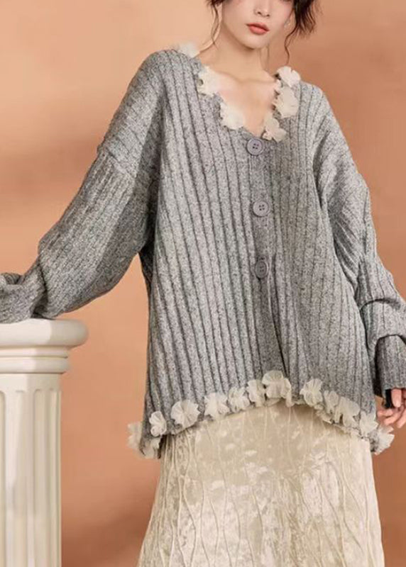 Elegantly Styled Cardigan for Everyday Wear