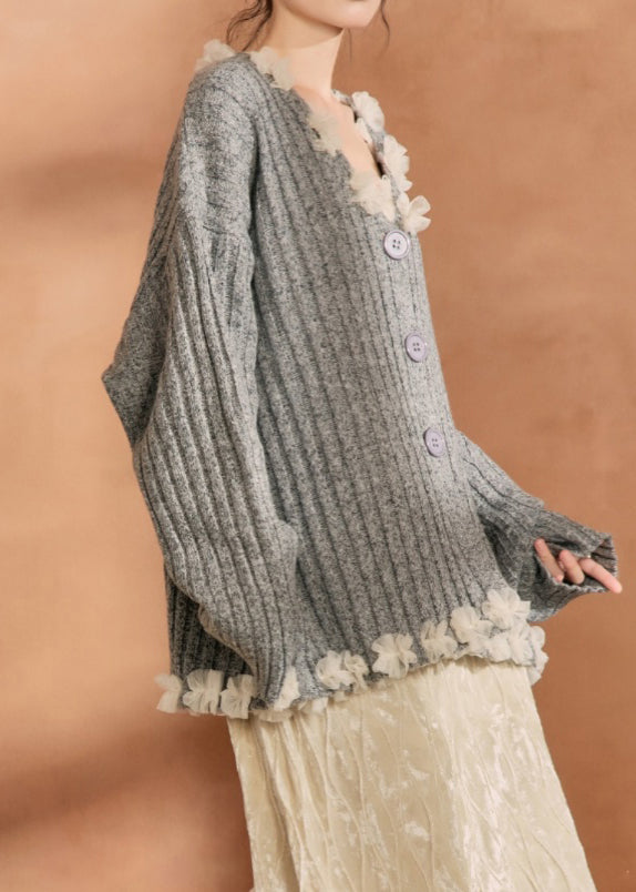 Elegantly Styled Cardigan for Everyday Wear
