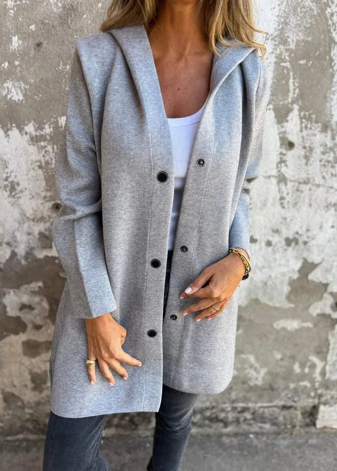 Classic Vintage & Enduringly Stylish Coat