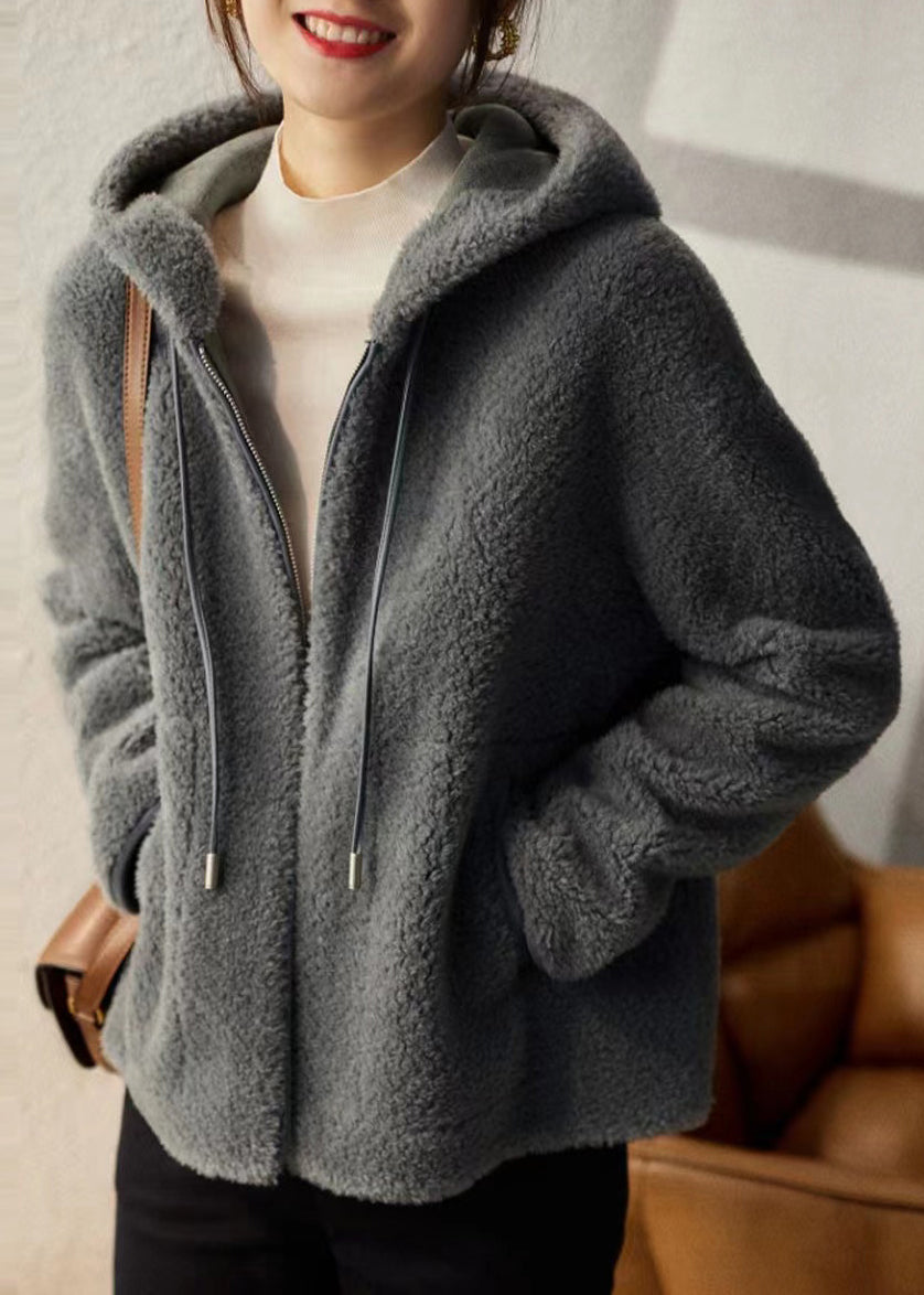 Classic Vintage & Enduringly Stylish Coat