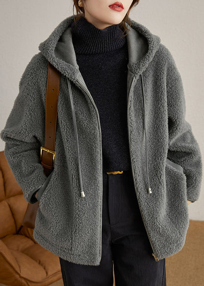 Classic Vintage & Enduringly Stylish Coat