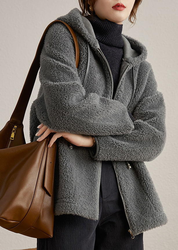 Classic Vintage & Enduringly Stylish Coat