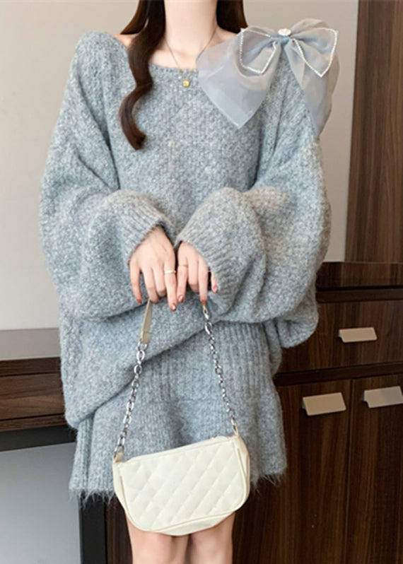 Well Tailored Sweater with a Graceful Silhouette