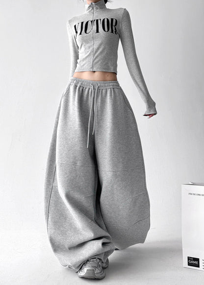 Classic Vintage Pants with a Flattering Fit