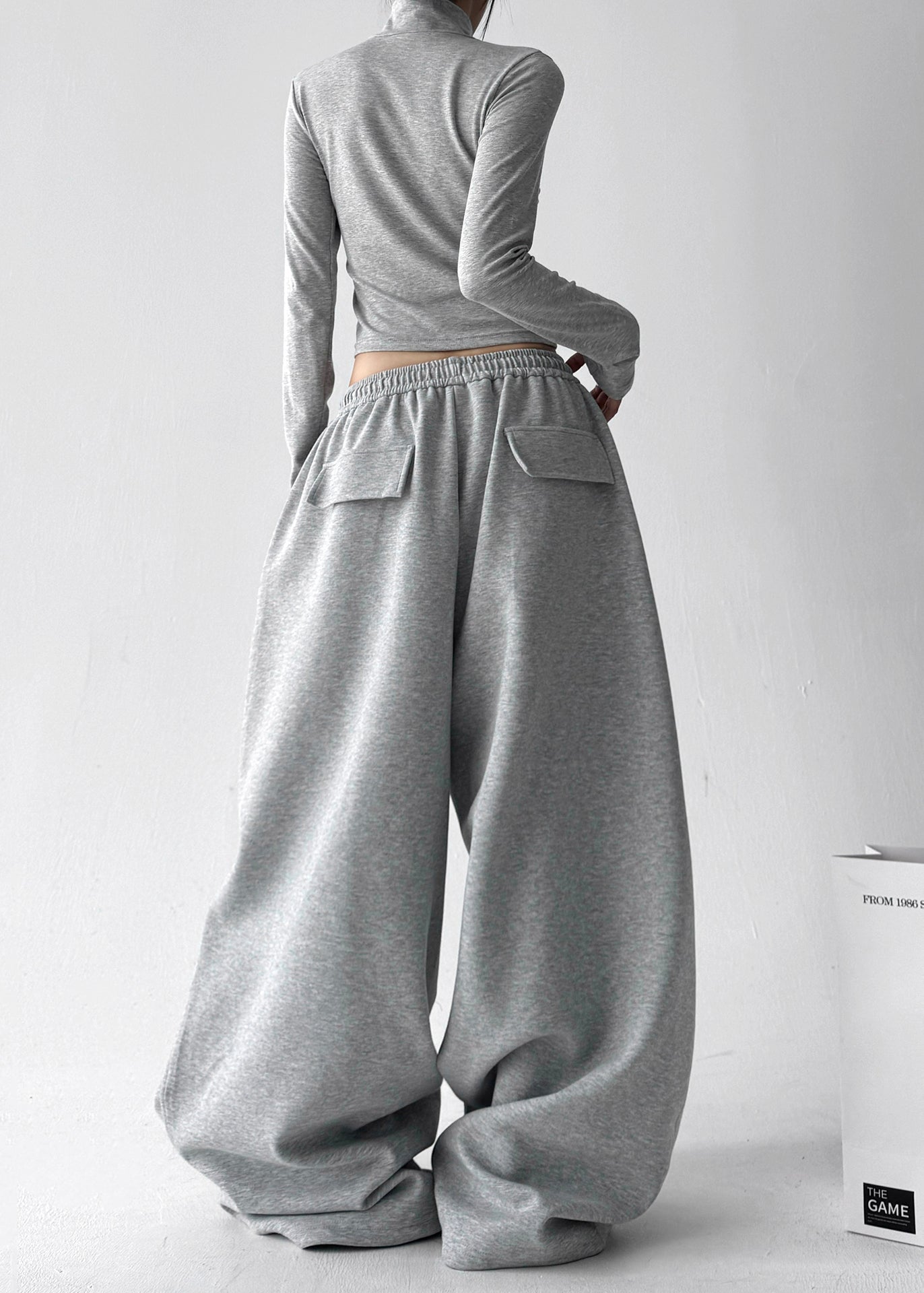 Classic Vintage Pants with a Flattering Fit