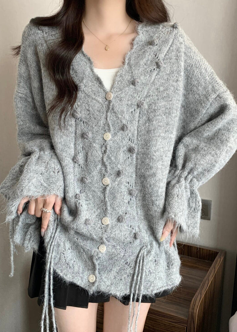 Effortlessly Elegant Cardigan with a Timeless Design