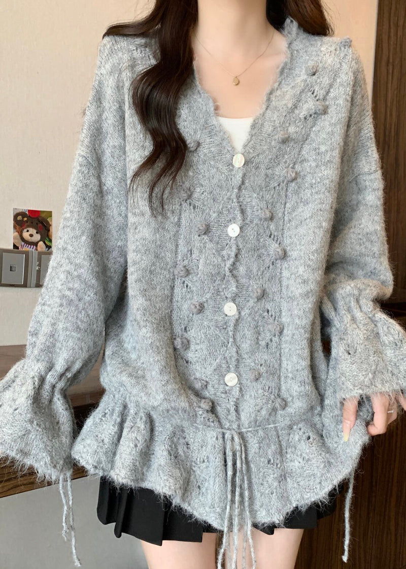 Effortlessly Elegant Cardigan with a Timeless Design