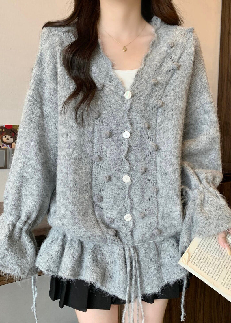 Effortlessly Elegant Cardigan with a Timeless Design