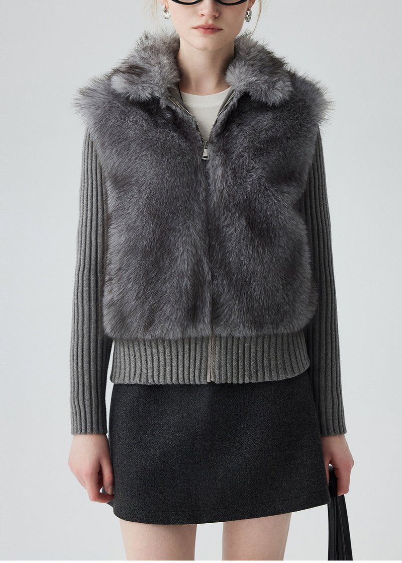 Well Tailored Cardigan with a Graceful Silhouette