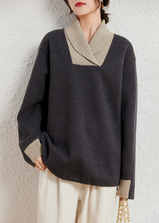 Effortlessly Elegant Sweater with a Timeless Design