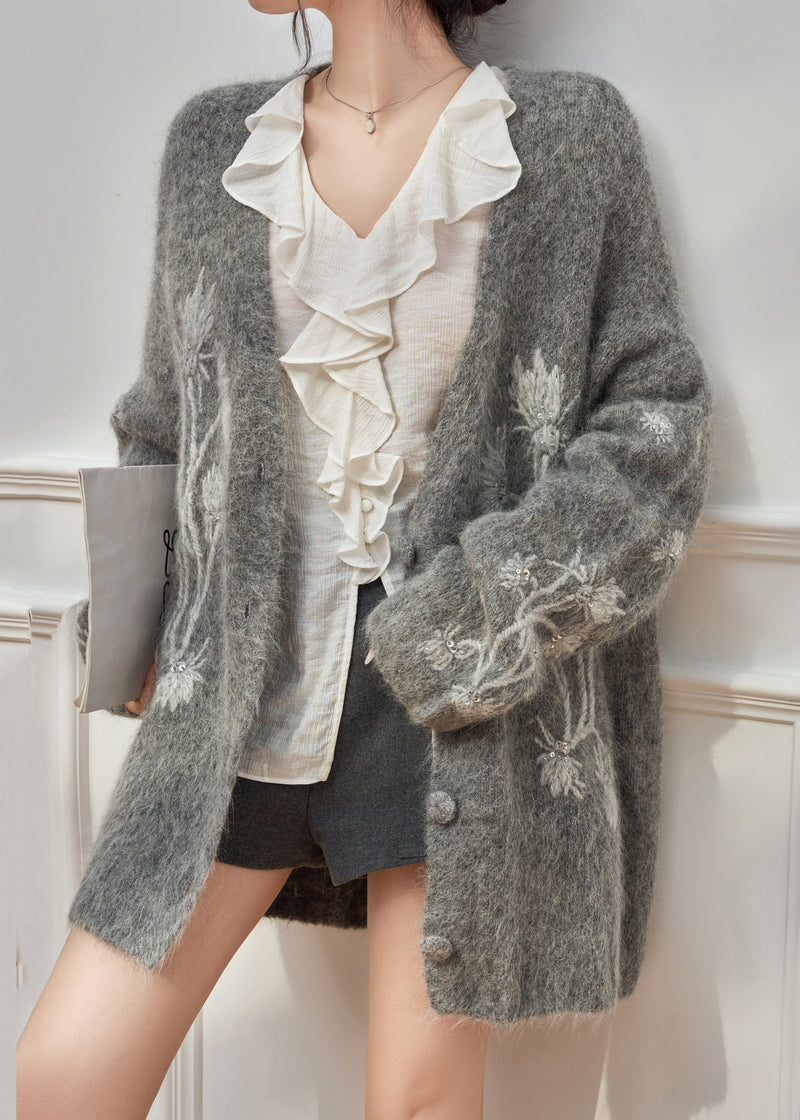 Beautifully Crafted Cardigan in a Classic Style