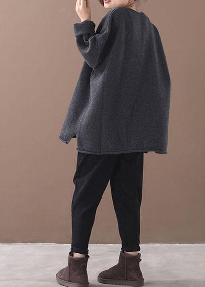 Classic Vintage Top with a Flattering Fit