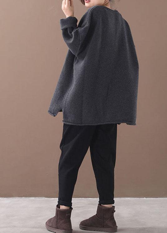Classic Vintage Top with a Flattering Fit