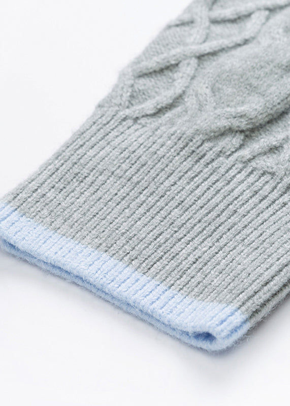 Beautifully Finished Sweater in a Timeless Design