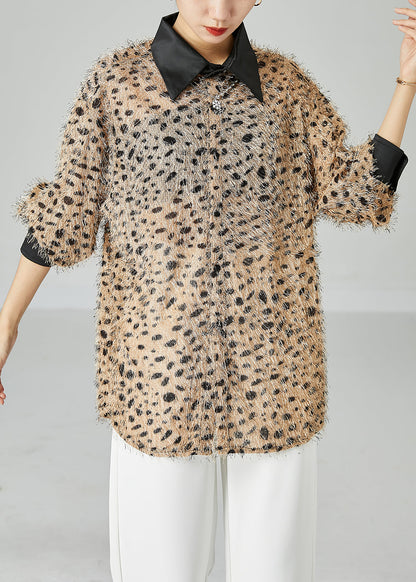 Classic Vintage Top with a Flattering Fit