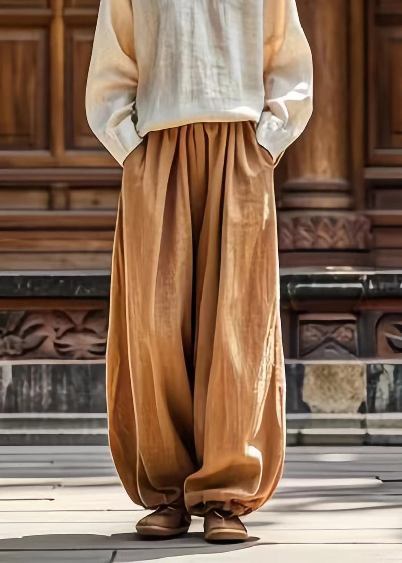 Effortlessly Elegant Pants with a Timeless Design
