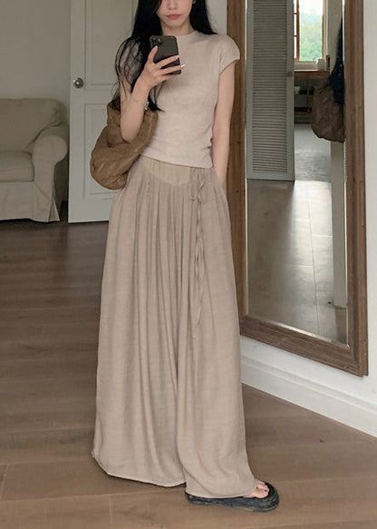 Elegantly Styled Pants for Everyday Wear