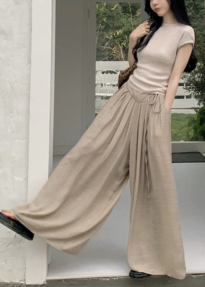 Elegantly Styled Pants for Everyday Wear