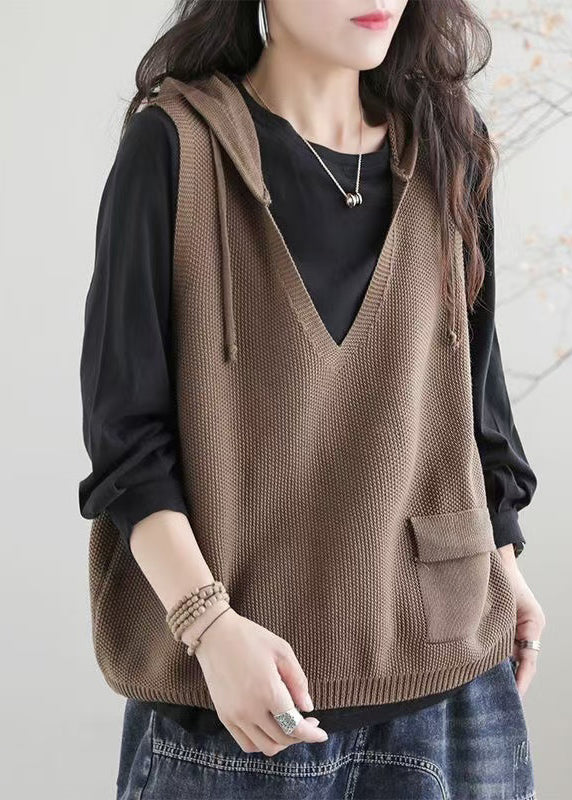 Sophisticated Garment with a Clean Classic Look