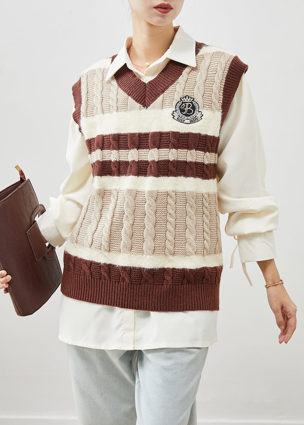 Elegantly Styled Shirt for Everyday Wear