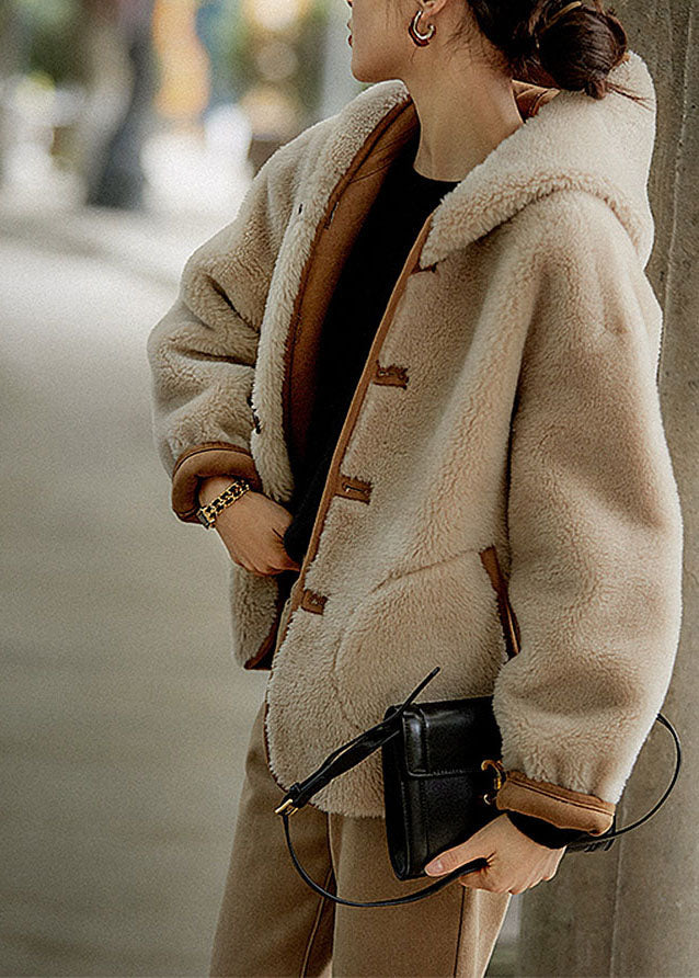 Classic Vintage Coat with a Flattering Fit